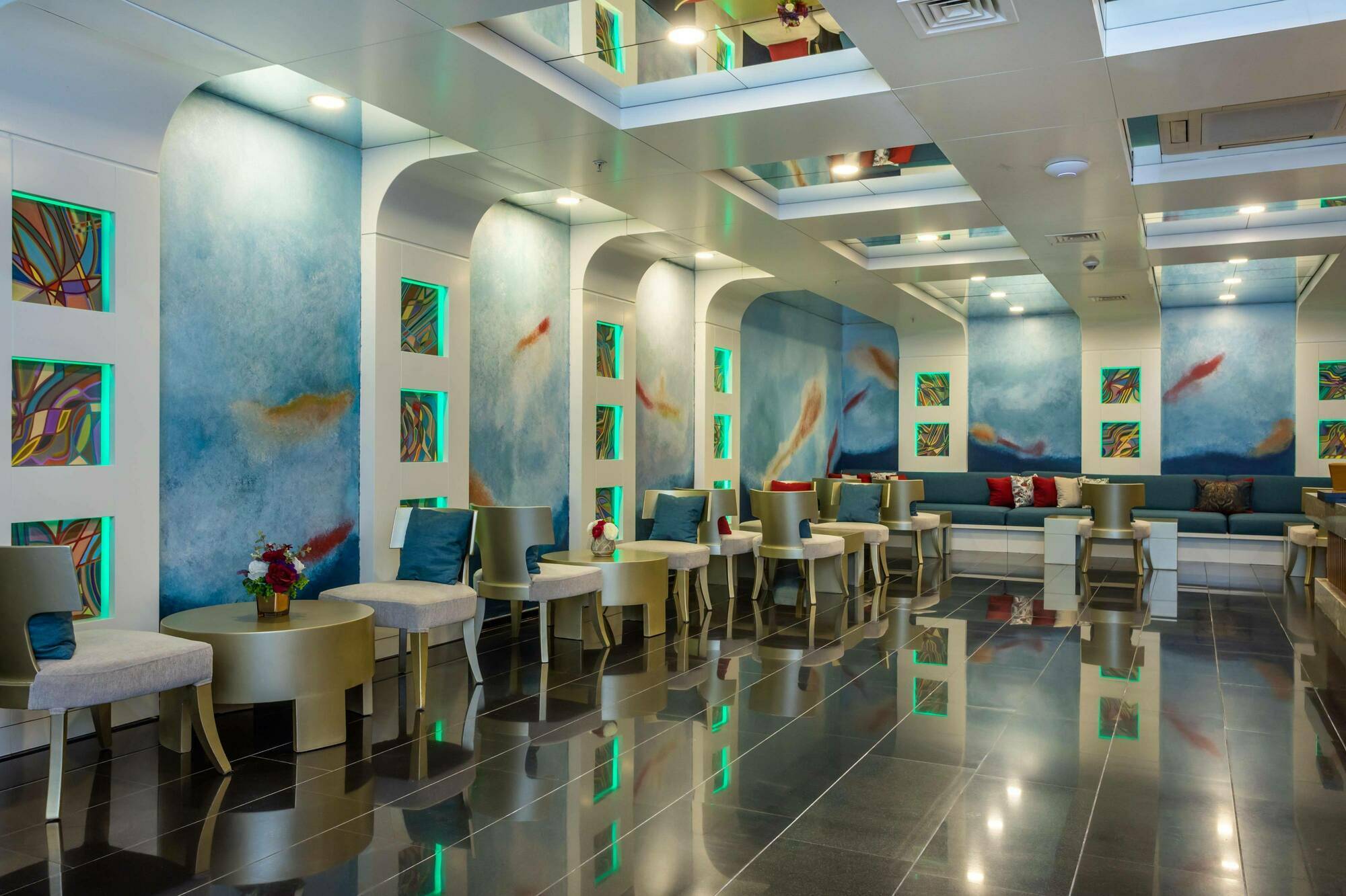 Orange County Отель 5*